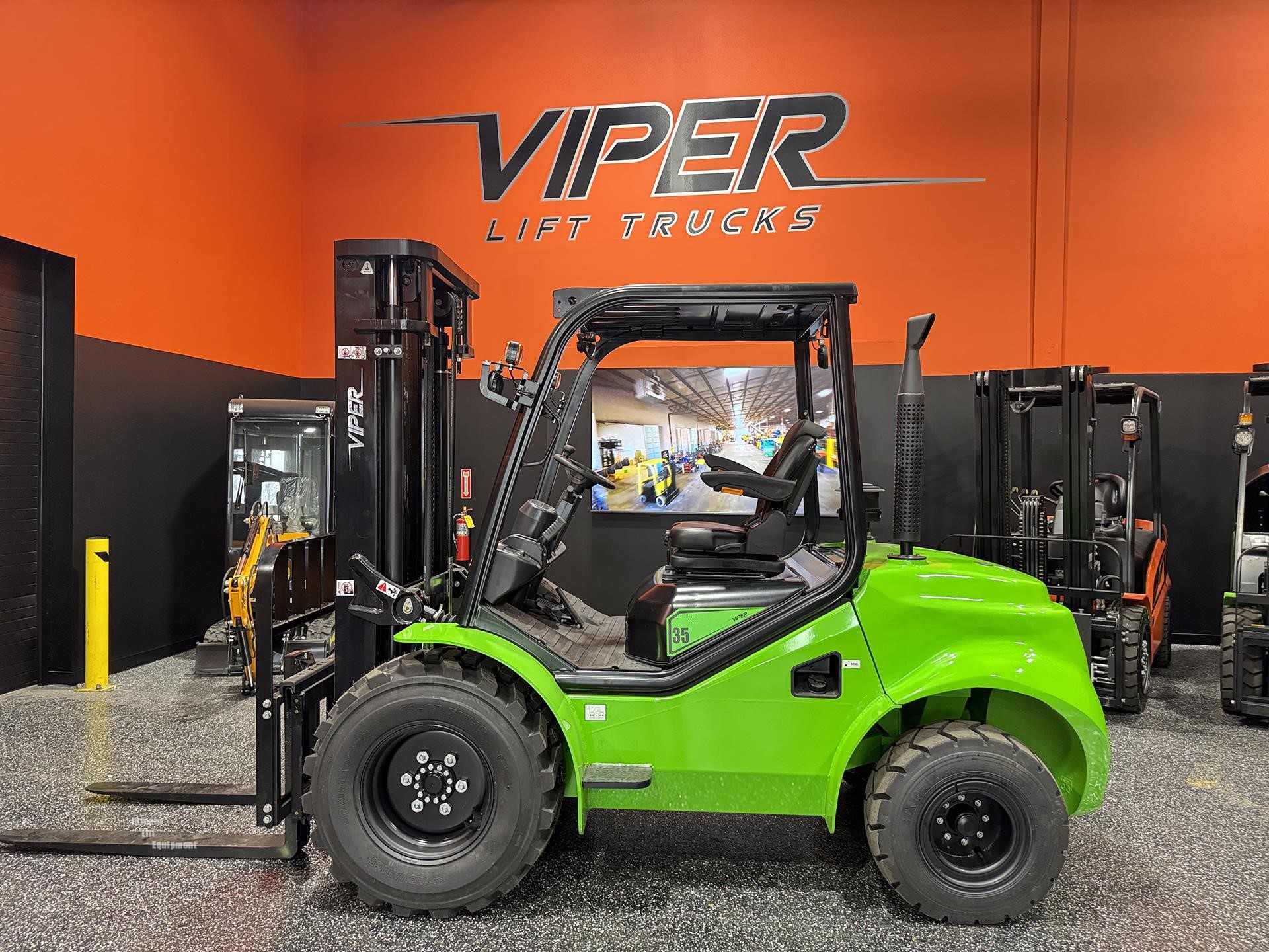 2027 VIPER RTD35F-2