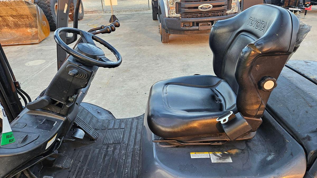 Used 2019 Toyota 8FDU25