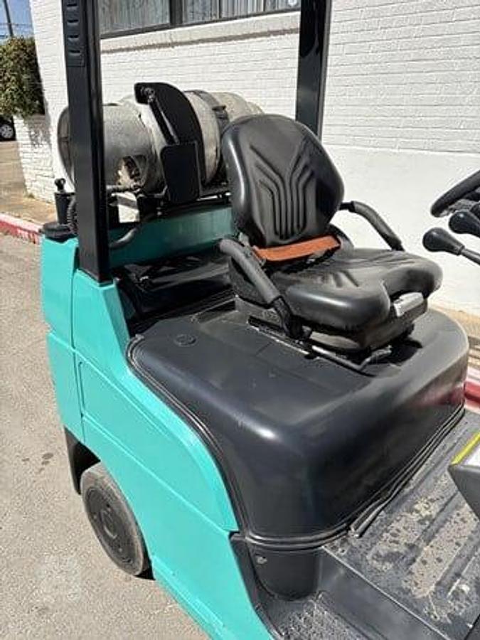 Refurbished RECONDITIONED: 2021 Mitsubishi FGC25N 5,000 Lbs. LPG Forklift