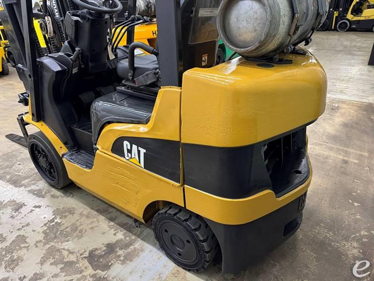 Used 2005 CAT C5000