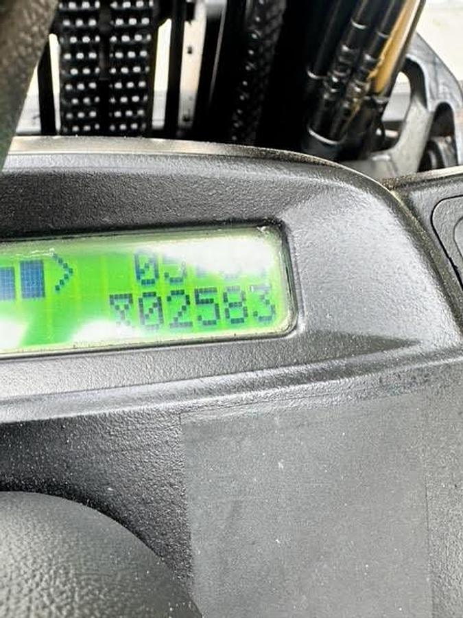 Used 2014 Yale GLP155VX