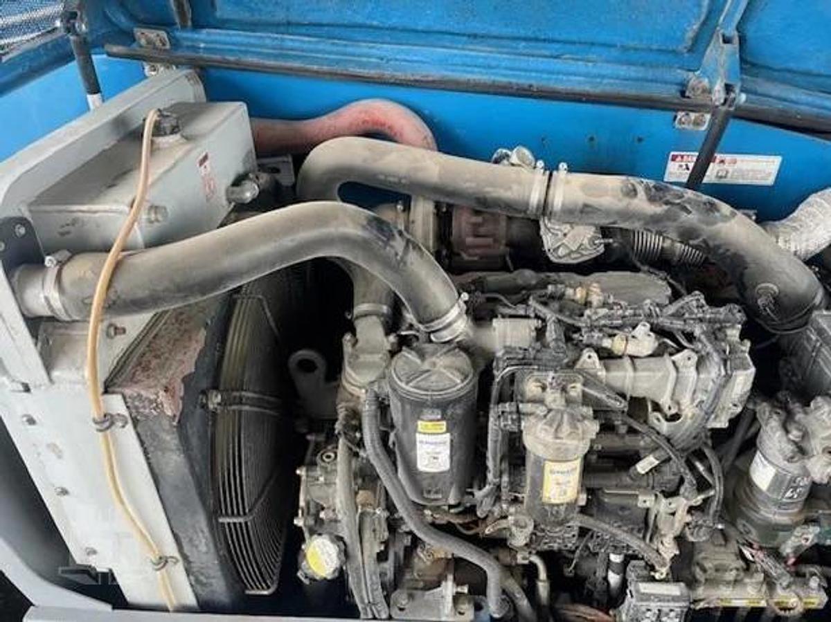 Used 2013 Genie GTH1544