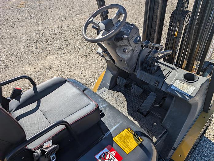 Refurbished RECONDITIONED: 2008 CAT P5000 Diesel Forklift