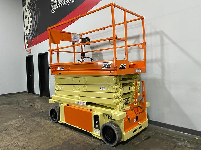 Refurbished 2015 JLG 3248RS