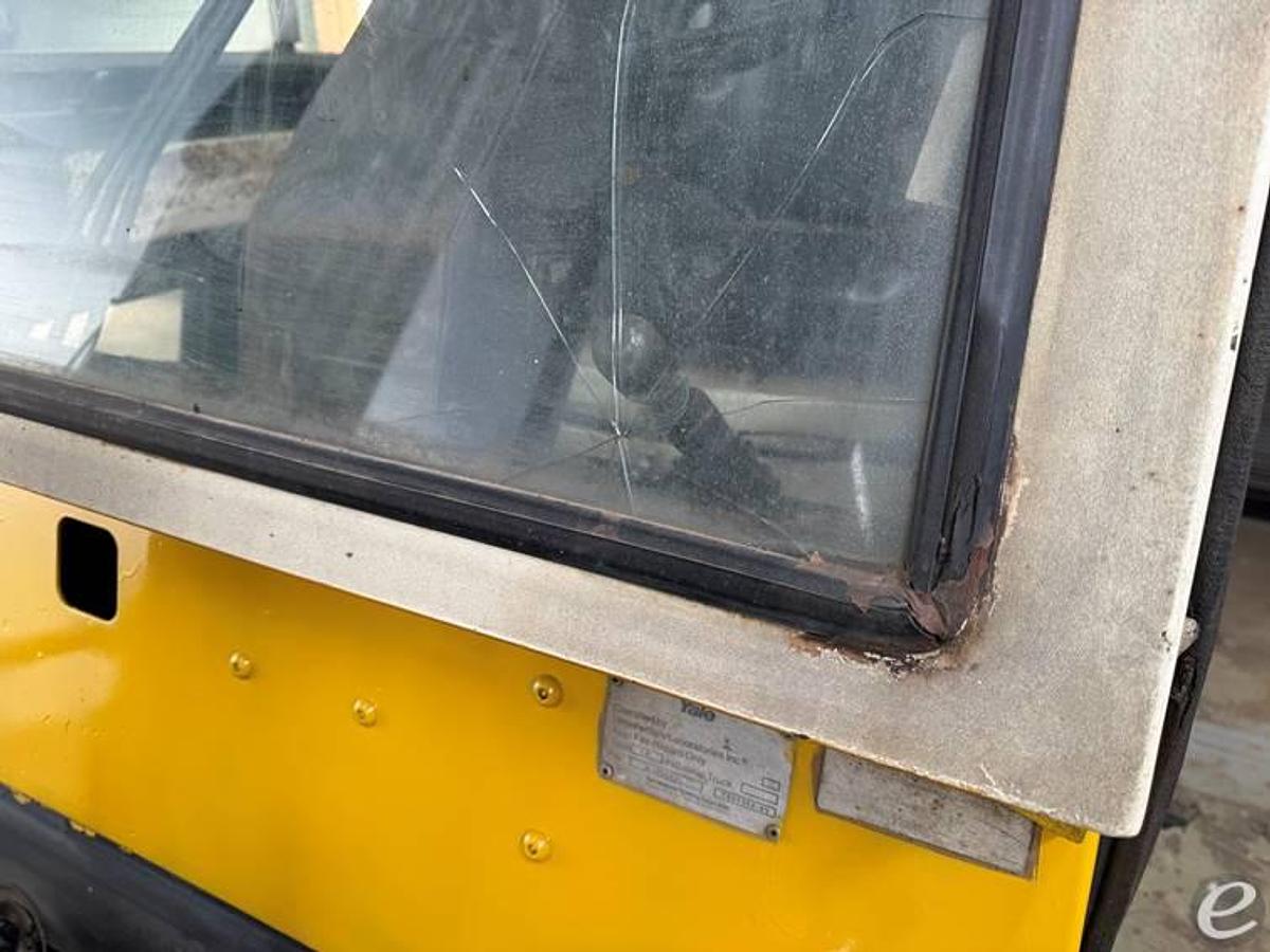 Refurbished 1990 Yale GLP080LC