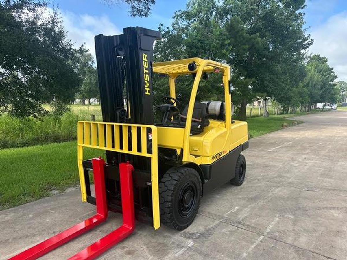 Refurbished 2013 Hyster H120FT