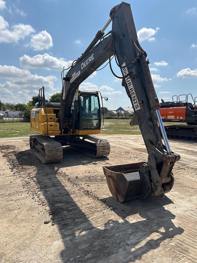 Used 2018 Deere 130G LC
