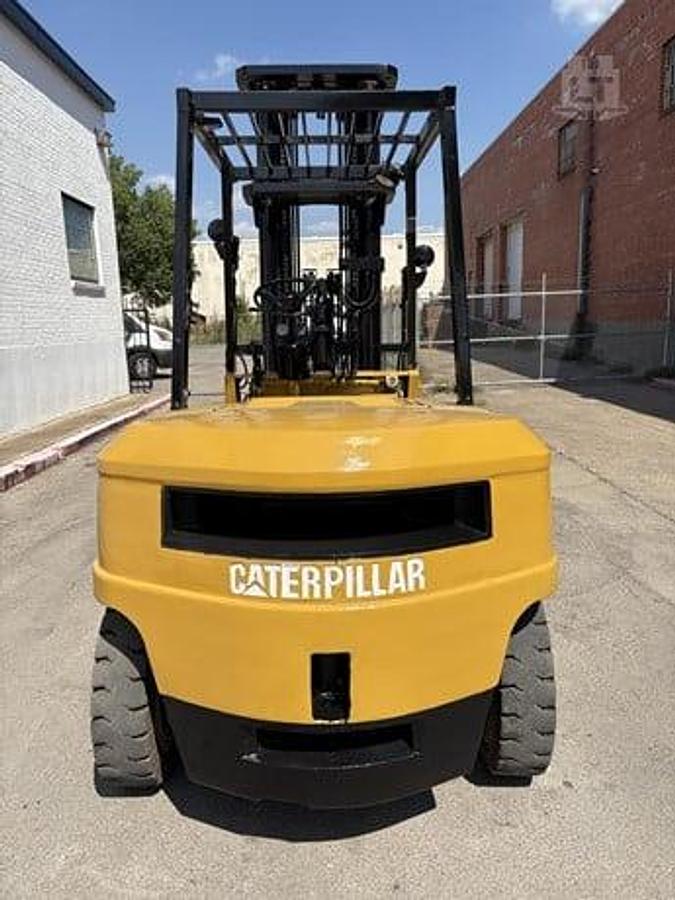 Refurbished 1995 CAT DP45