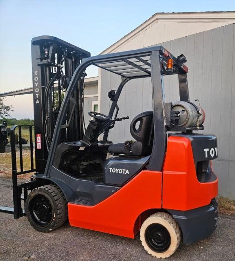 Refurbished 2010 Toyota 8FGCU25