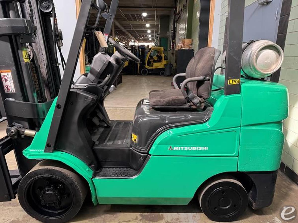 Used 2005 Mitsubishi FGC30N