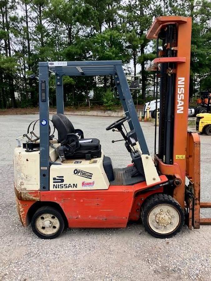 Used 2000 Nissan CUJO2A25PV