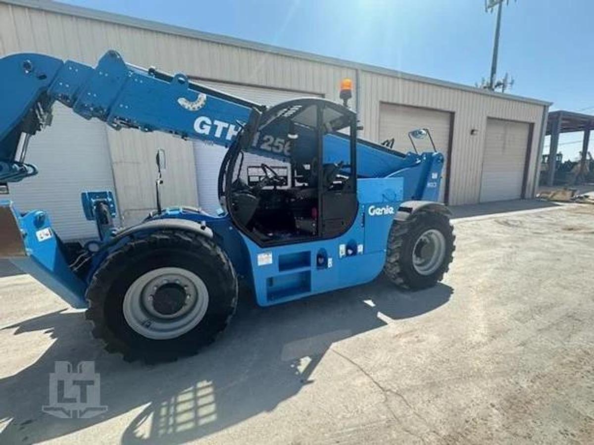 Used 2021 Genie GTH1256