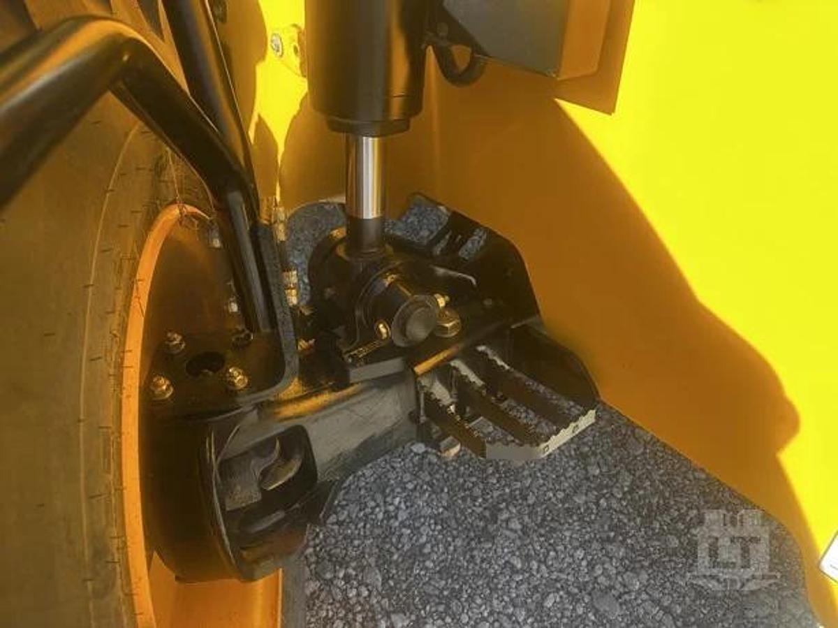 Used 2014 JCB 510-56