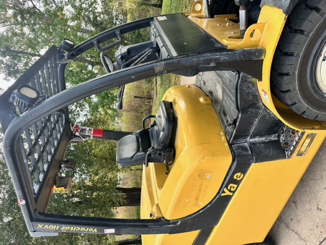 Used 2014 Yale GDP110VX