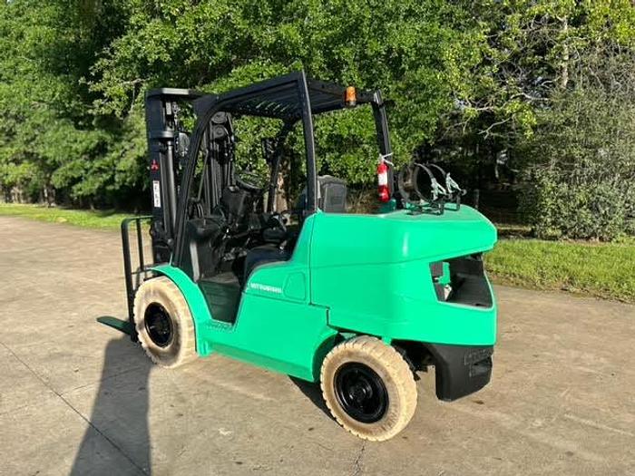 Used 2013 Mitsubishi FG50CN