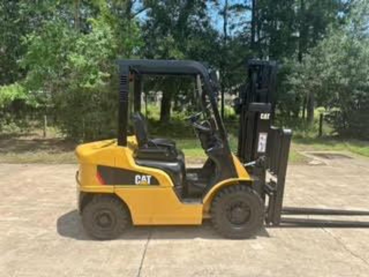 Refurbished 2014 CAT P5000D