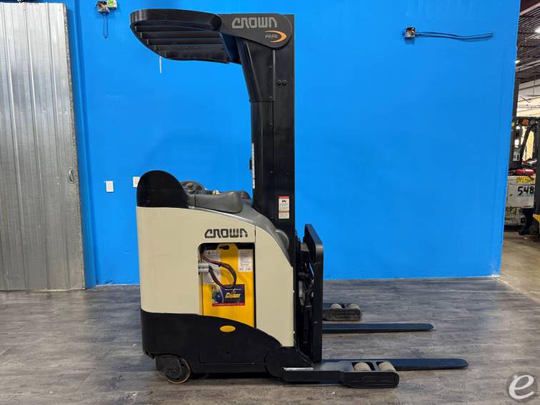 Used 2007 Crown RR5210-40