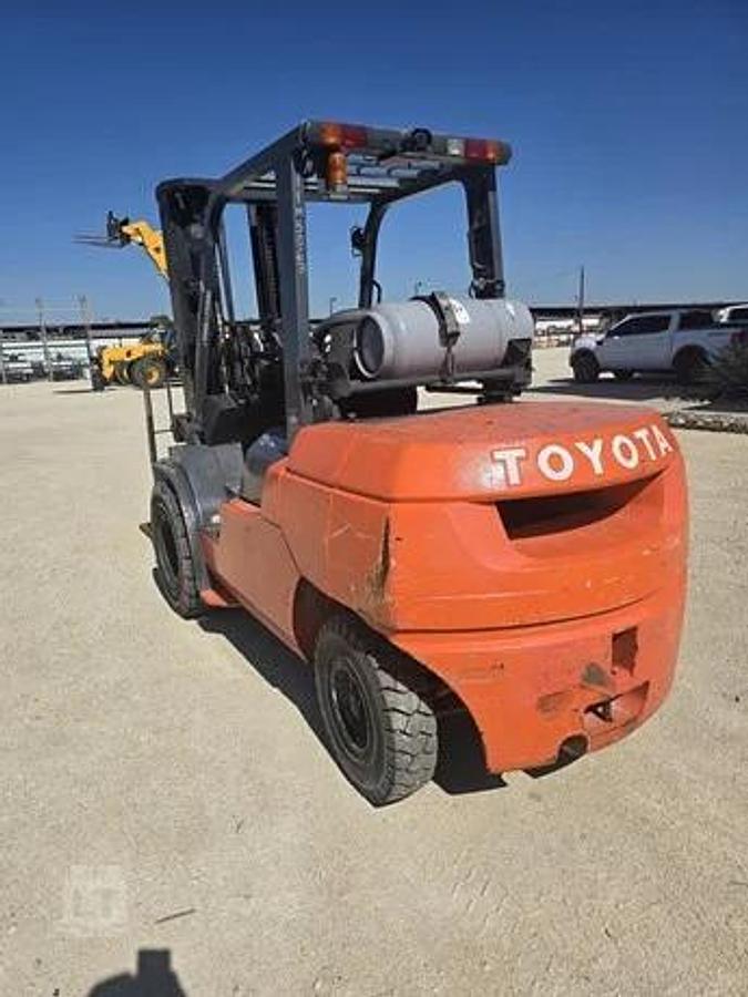 Used 2013 Toyota 7FGAU55