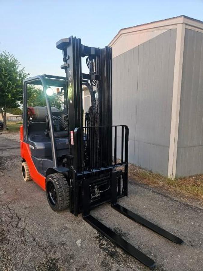 Refurbished 2010 Toyota 8FGCU25