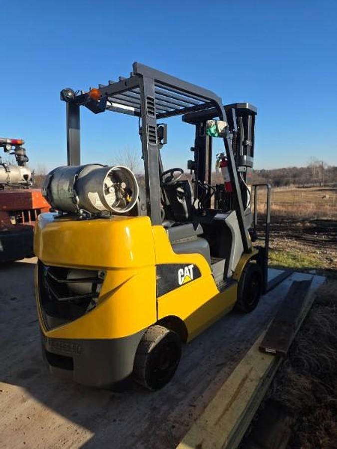 Refurbished 2020 CAT / Mitsubishi FGC25N