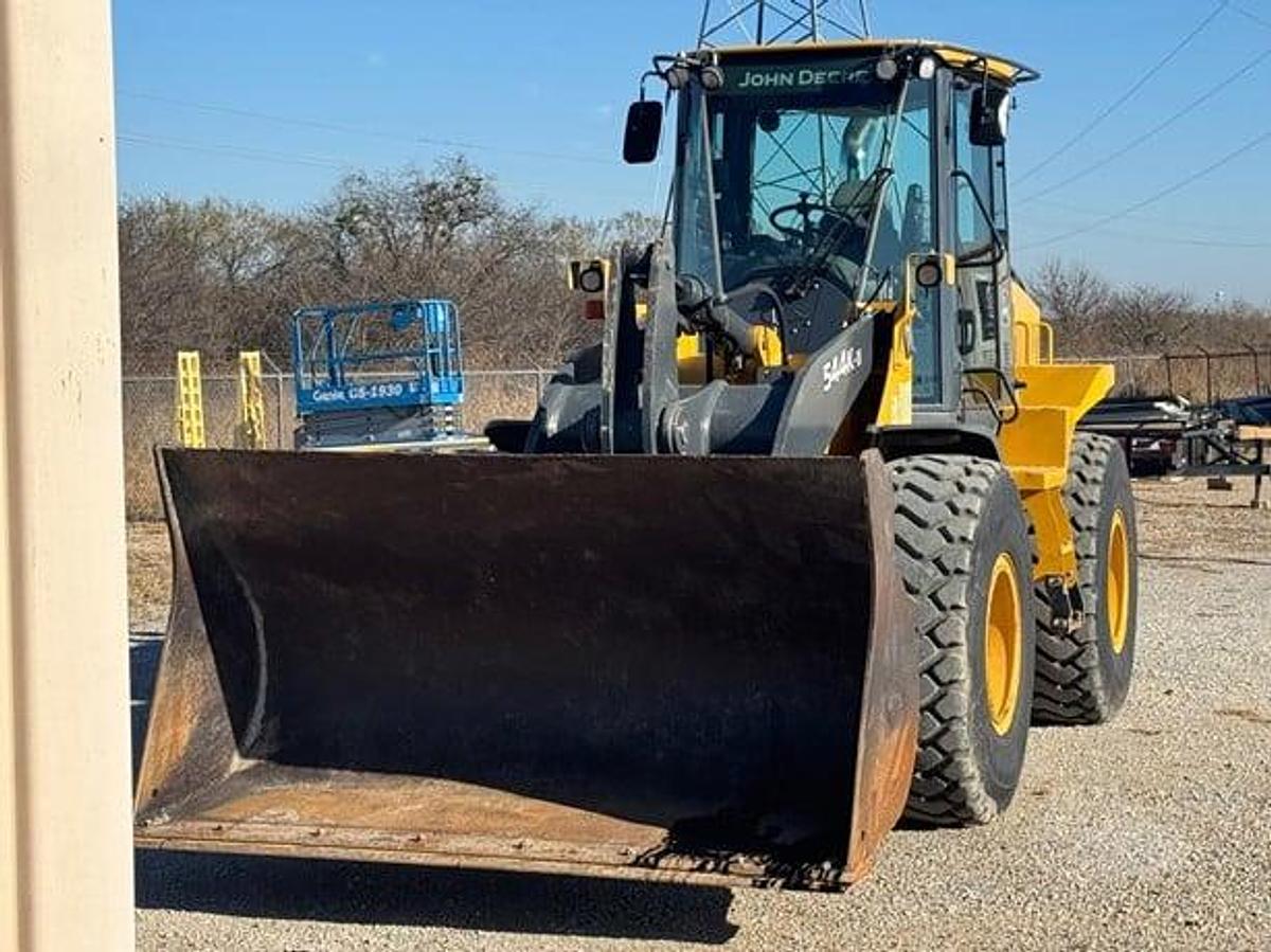 Used 2018 DEERE 544KII
