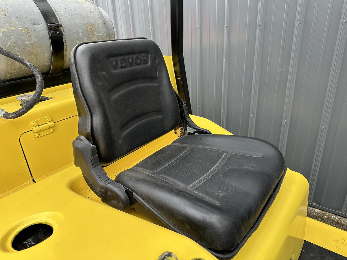 Used 2004 HOIST F180