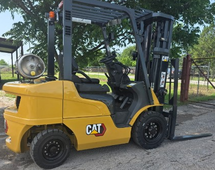 Used 2022 CAT GP25N