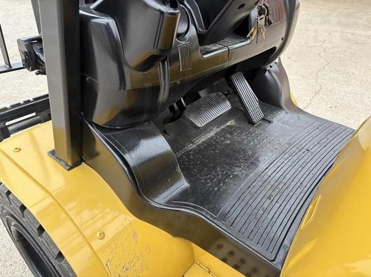 Used 2017 Yale GTP060MX