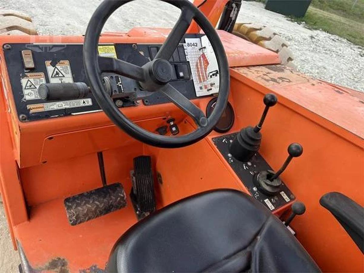 Used 2006 Skytrak 8042