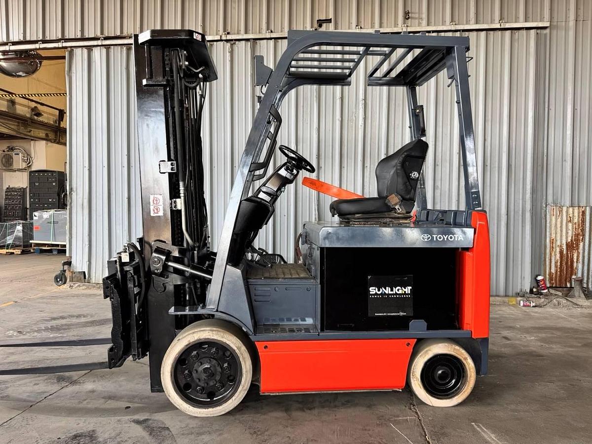 Refurbished 2020 Toyota 8FBCU32