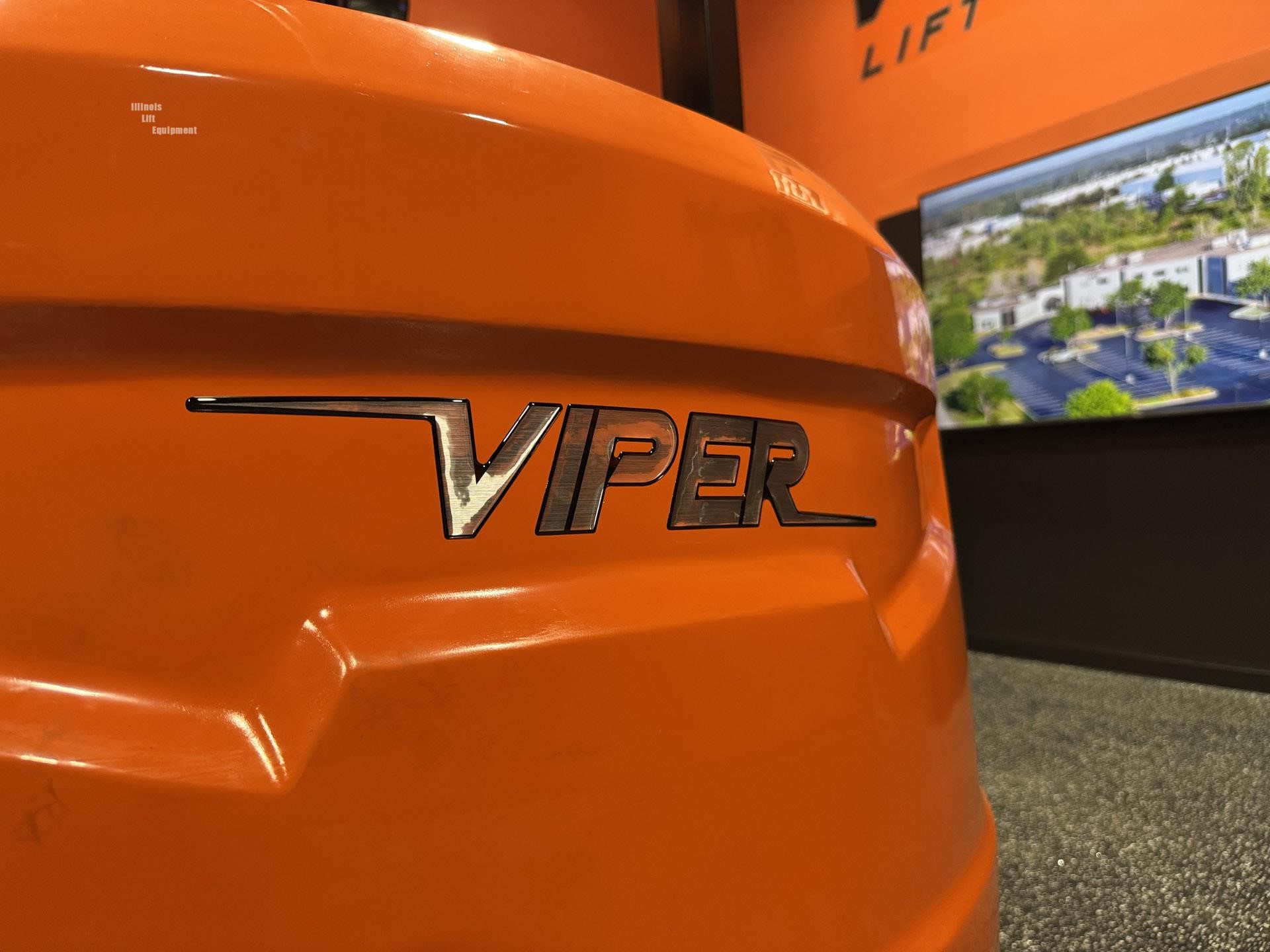 2027 VIPER FB35V
