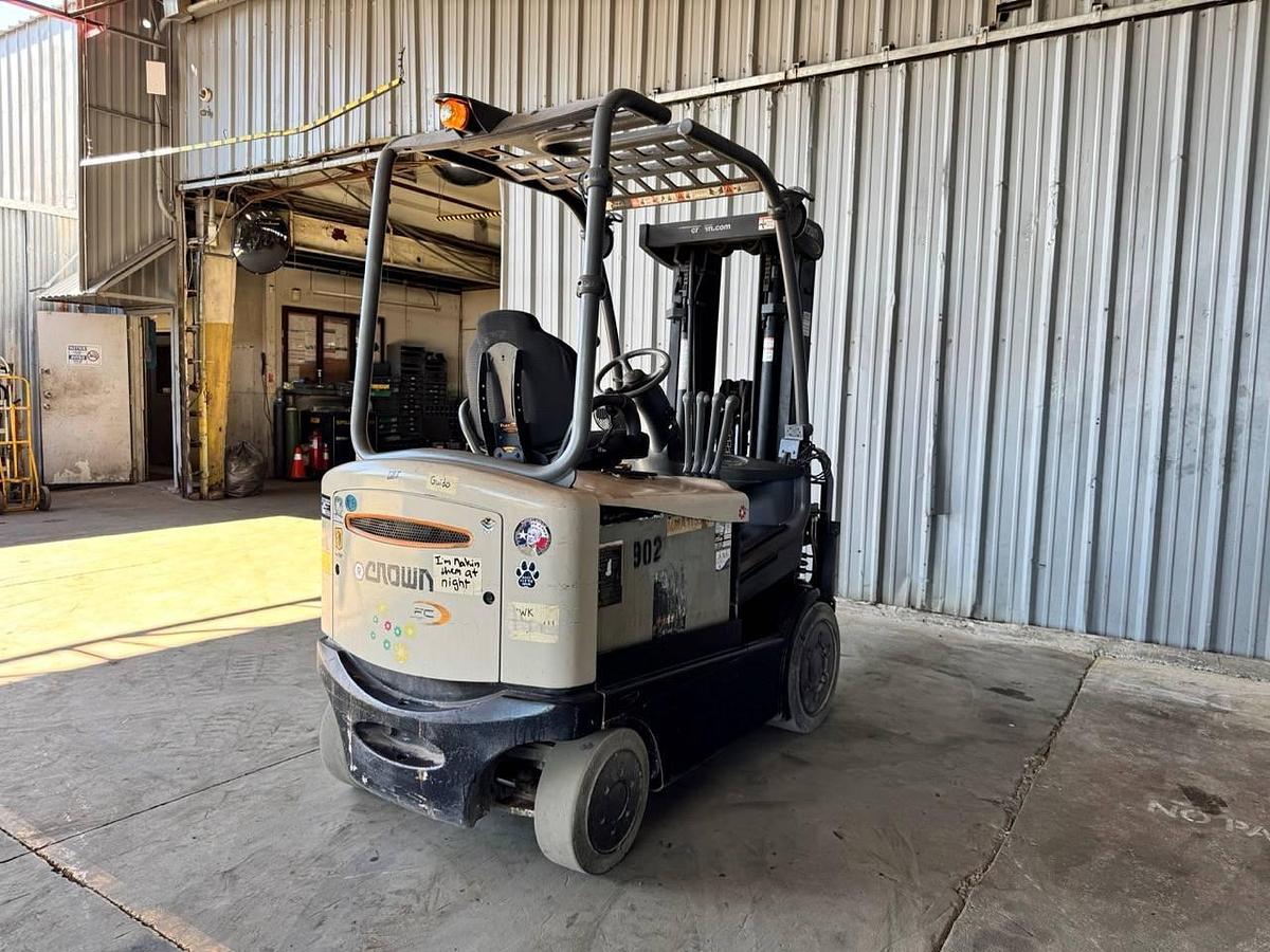 Used 2014 Crown FC4525-50