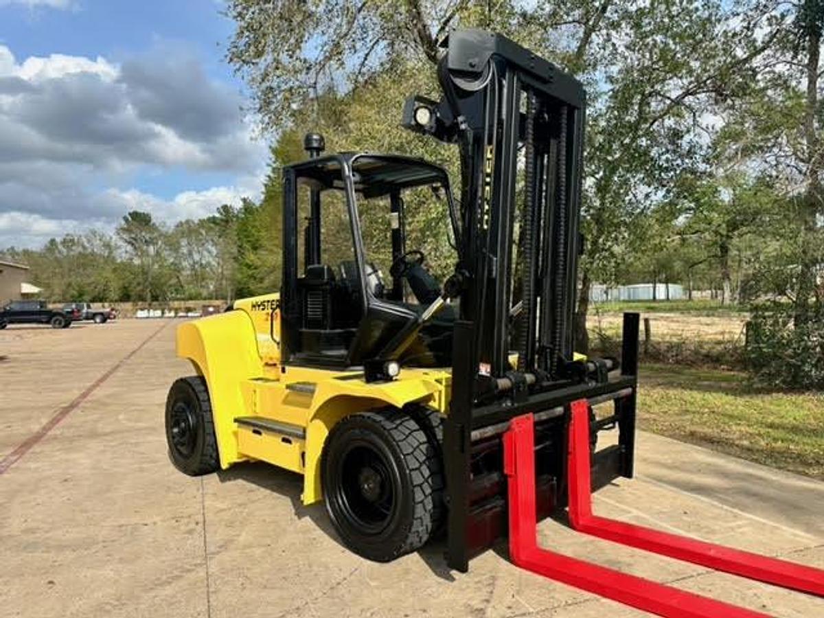 Refurbished 2017 Hyster H210HD