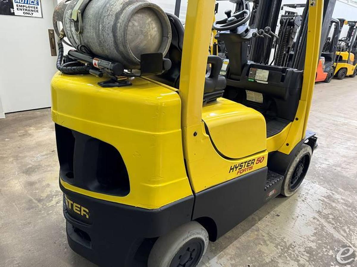 Used 2016 Hyster S50FT - Three Stage Mast