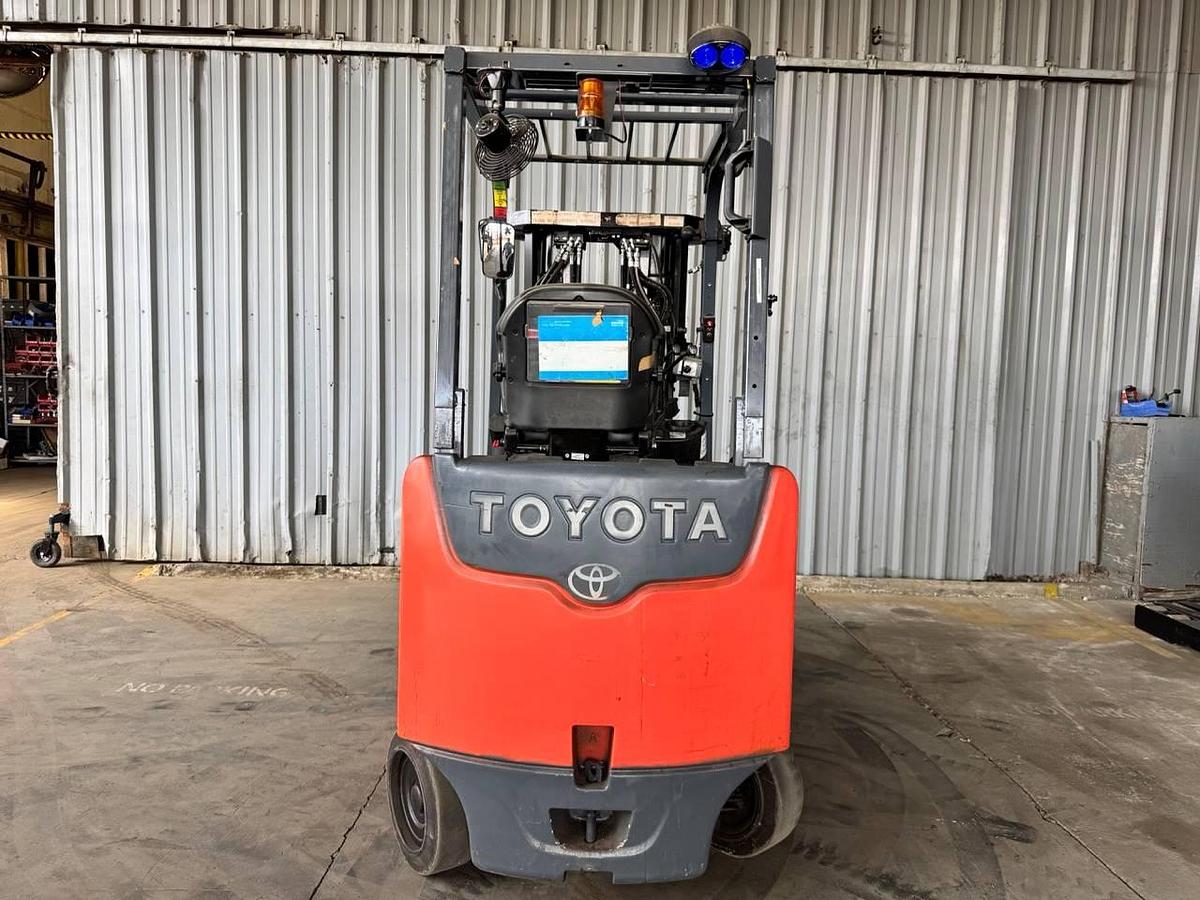 Refurbished RECONDITIONED: 201 Toyota 5,000 Lb. Electric Forklift! 36 OR 48 Volt!
