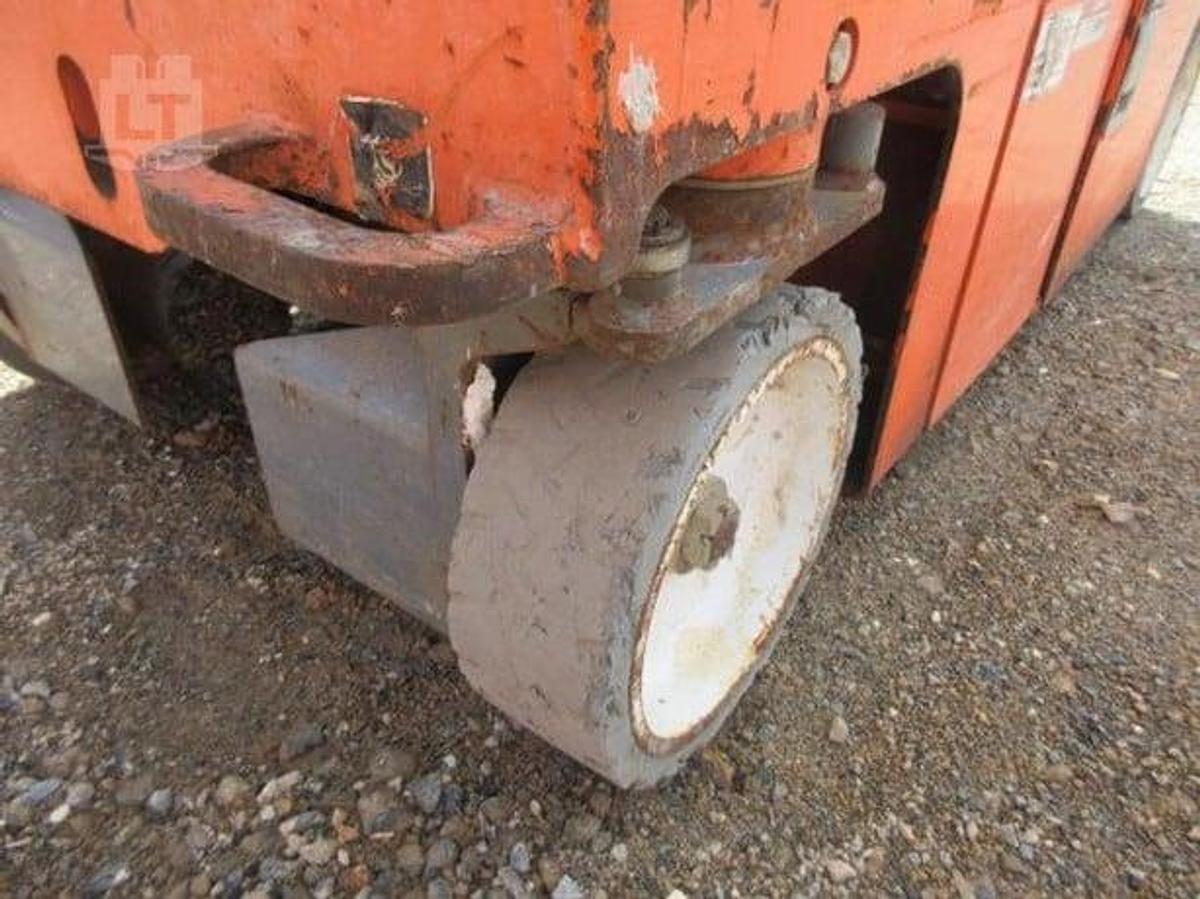 Used 2015 Snorkel S3219E - 19 ft Scissor Lift