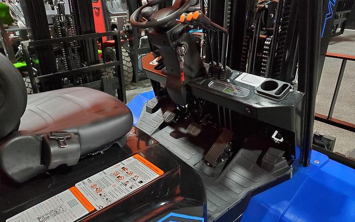 2023 Viper FY35