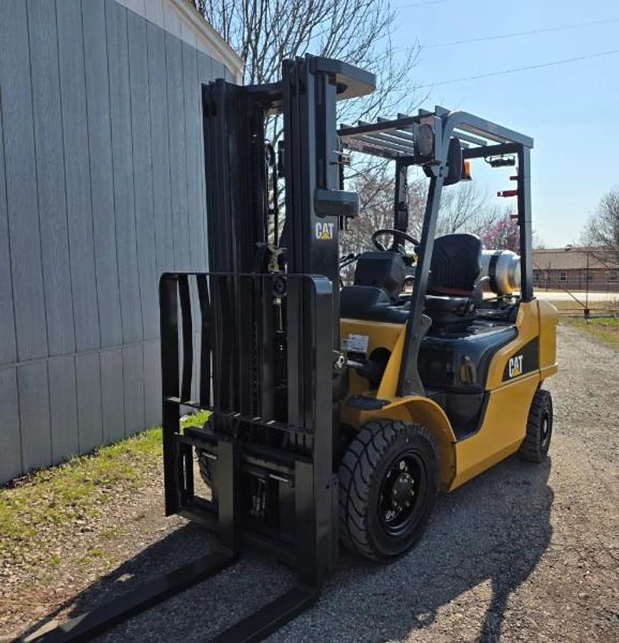 Refurbished 2020 CAT GP25N