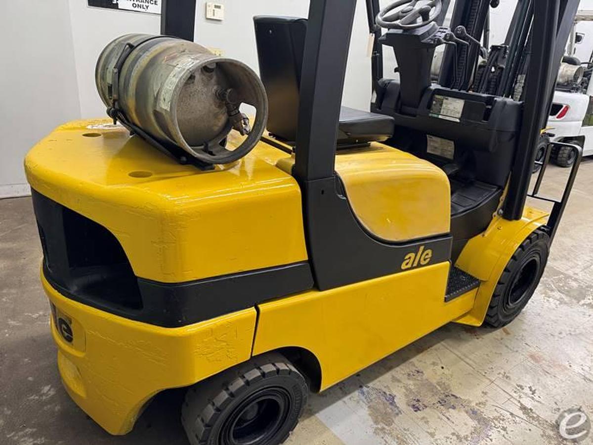 Used 2012 Yale GLP050LVX