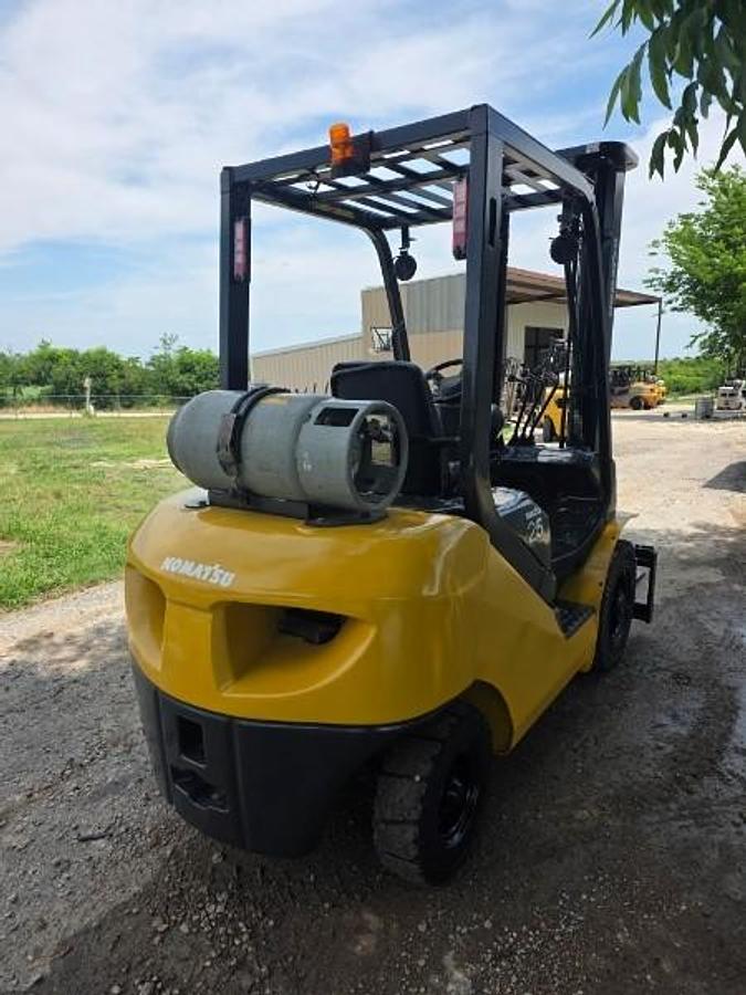 Refurbished 2020 Komatsu FG25T-16