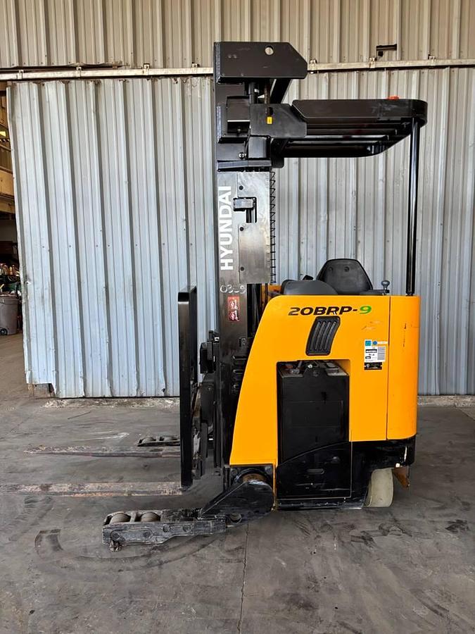 Used 2023 Hyundai 20BPR-9