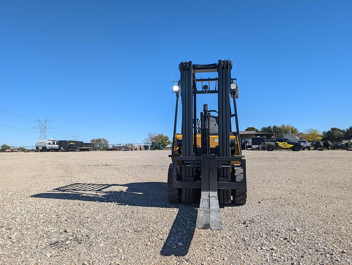 Refurbished RECONDITIONED: 2008 CAT P5000 Diesel Forklift