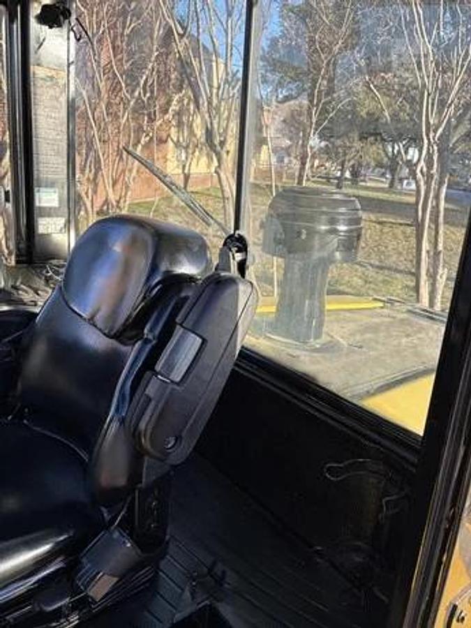 Used RECONDITIONED: 2017 HYSTER H330HD