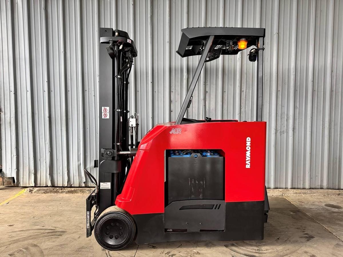 Used 2019 Raymond 425-C50TT - 42" FORKS