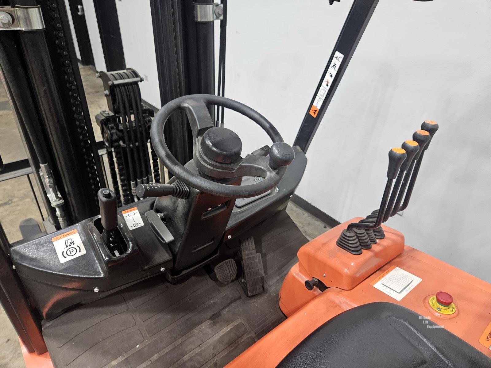 Used 2023 VIPER FB25