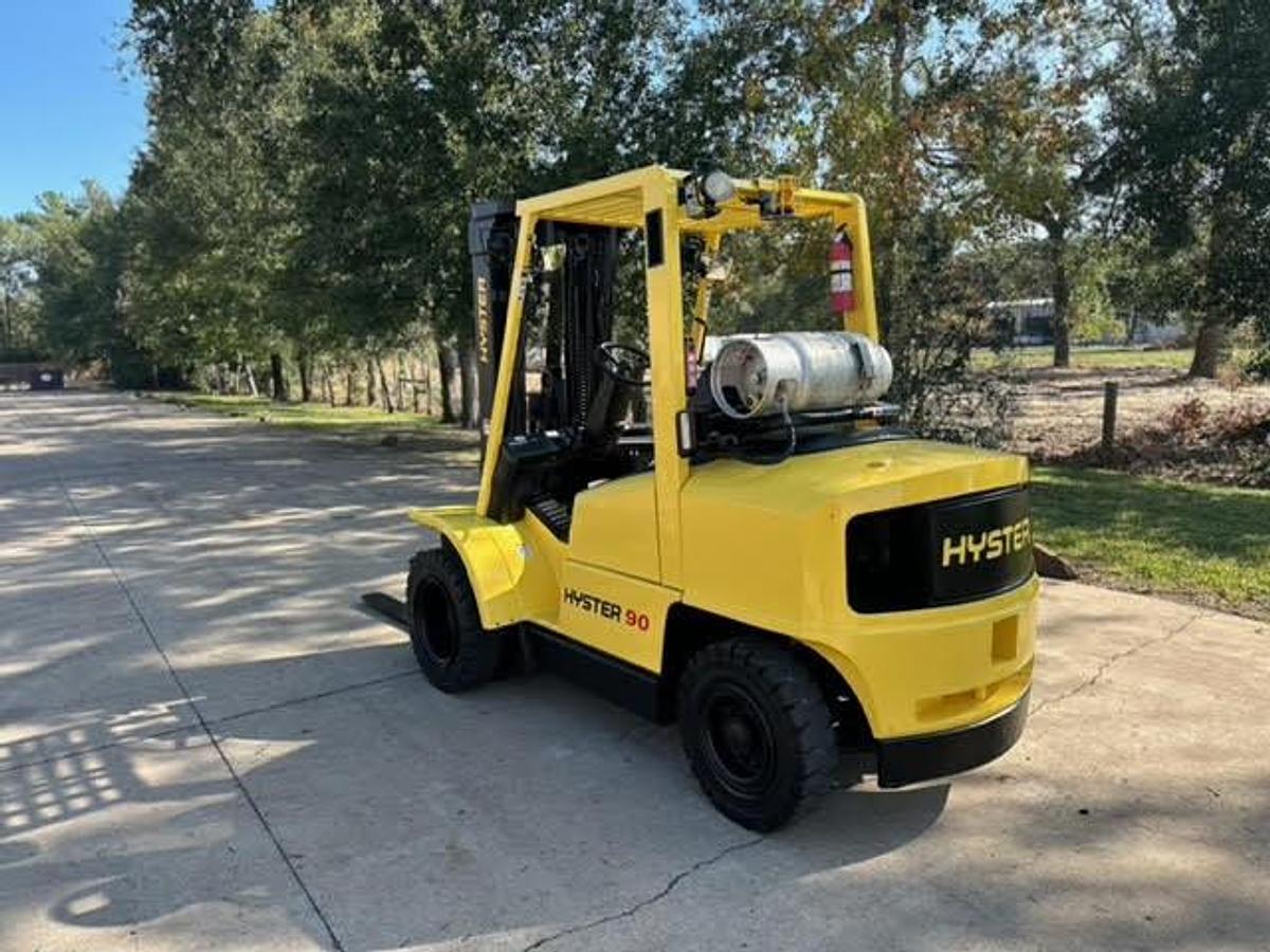 Refurbished 2006 Hyster H90XM