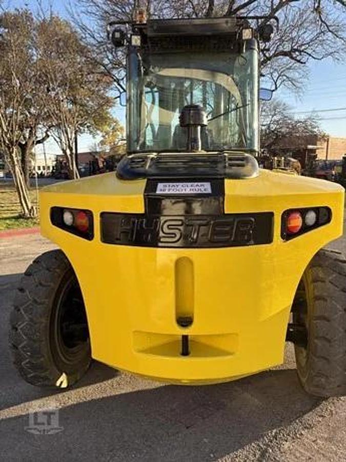 Used RECONDITIONED: 2017 HYSTER H330HD