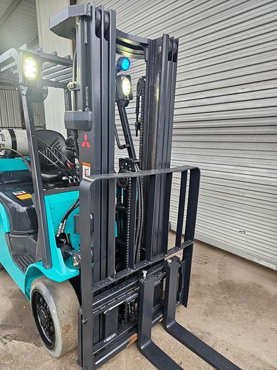 Refurbished 2021 Mitsubishi FGC25N