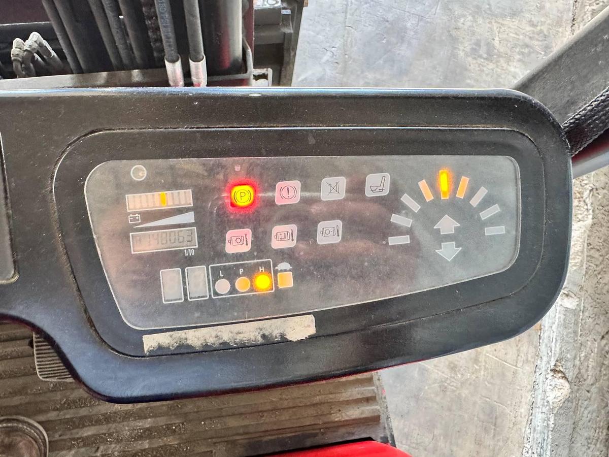 Used 2010 Raymond 470-C50HM