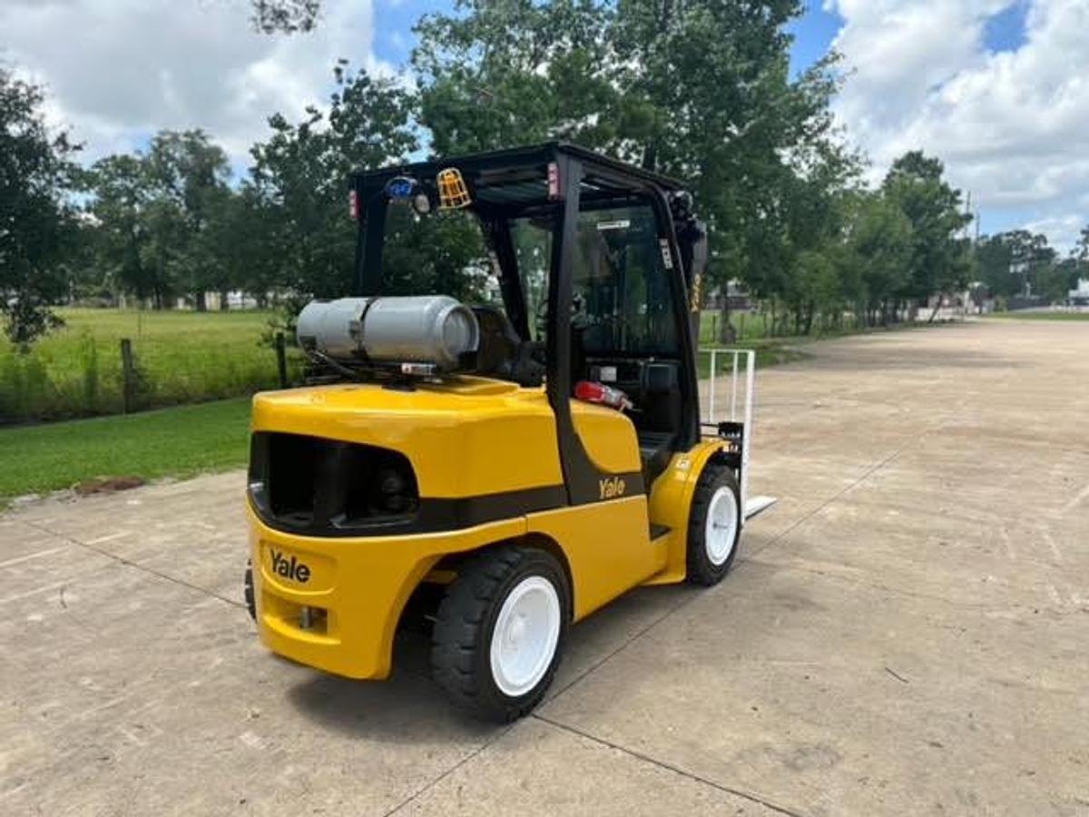 Refurbished 2012 Yale GLP080VX